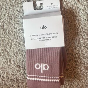 ALO Yoga Unisex Half-Crew Socks in Brown